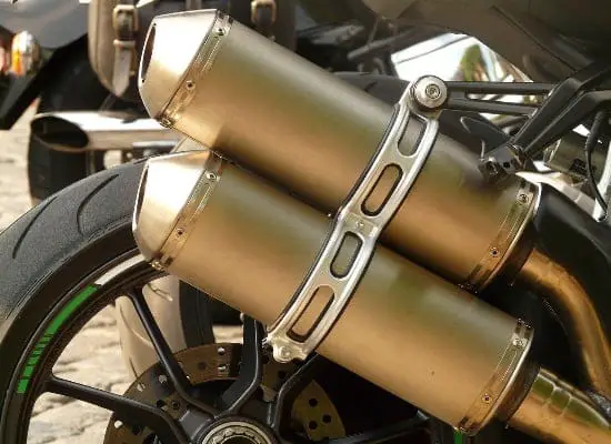 Are Loud Motorcycles Really Safer? Here’s The Truth
